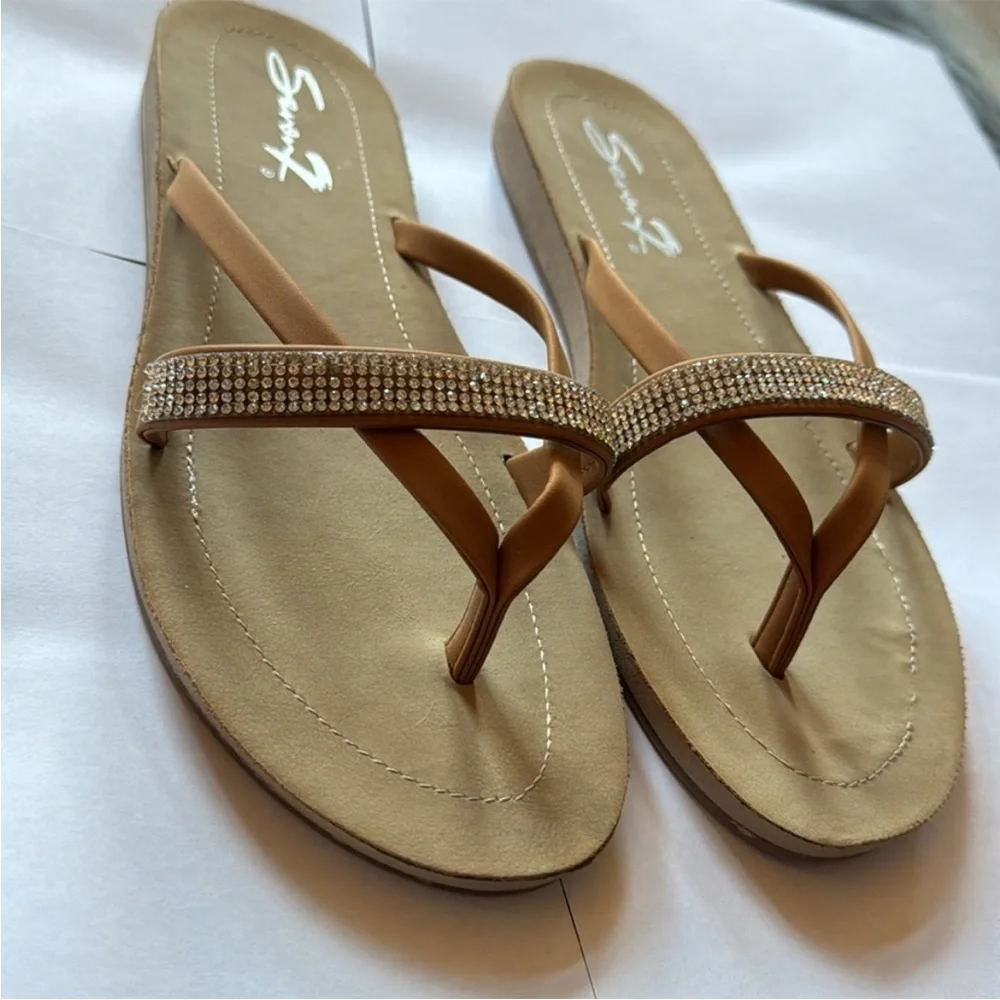 Seven7 Tan Casual Sandals Lightweight Thong
